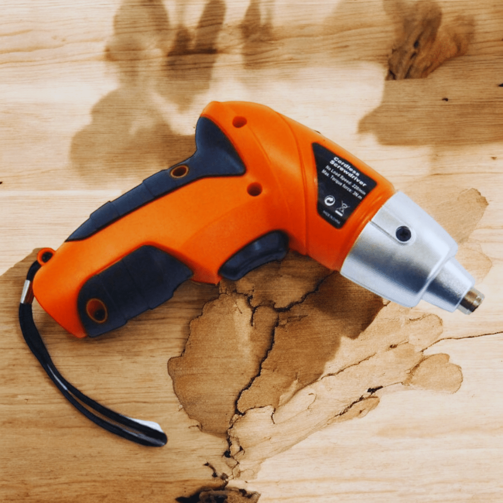 avvitatore cacciavite cordless elettrico a batteria ricaricabile con kit 45 pezzi   led