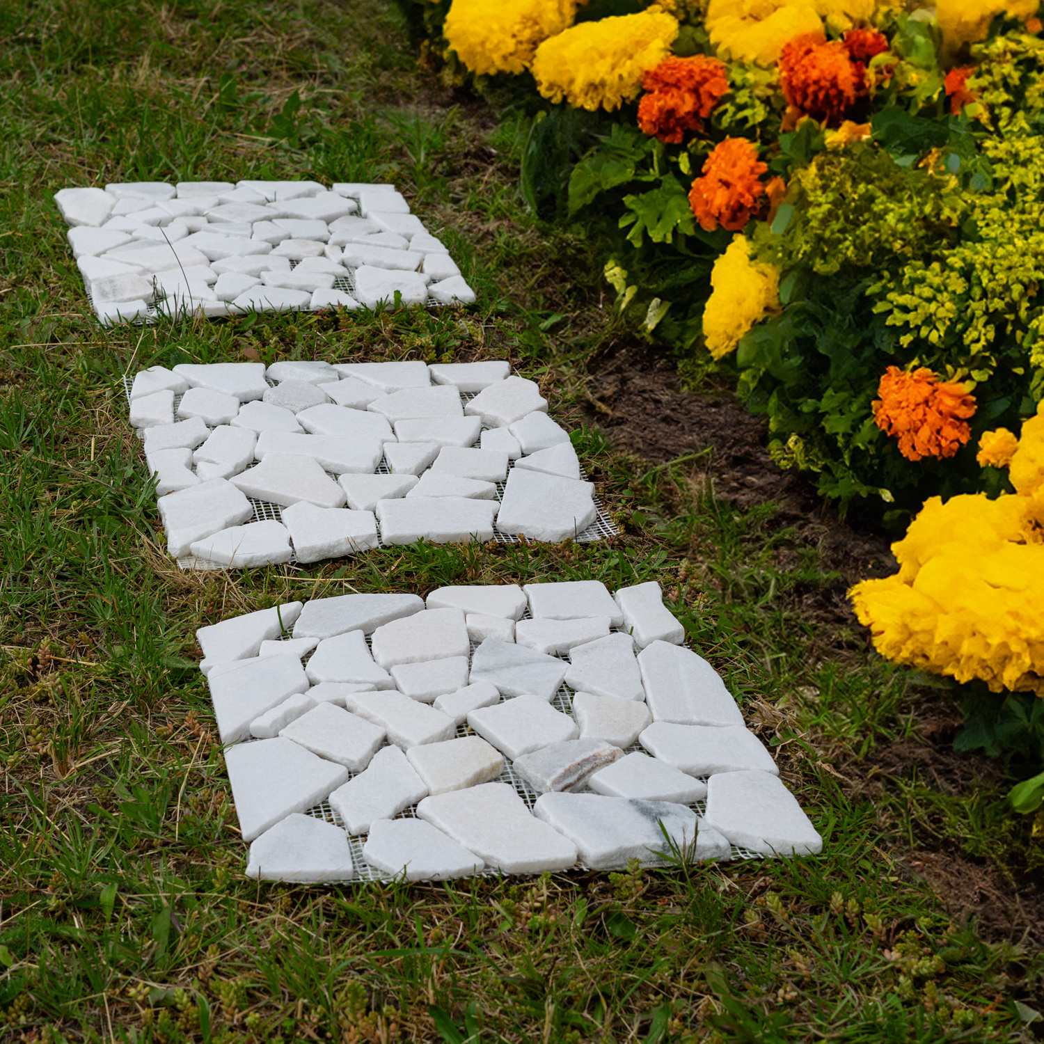 TEMU Woodside Square Stepping Stones – 3 Pack Garden Path Pavers