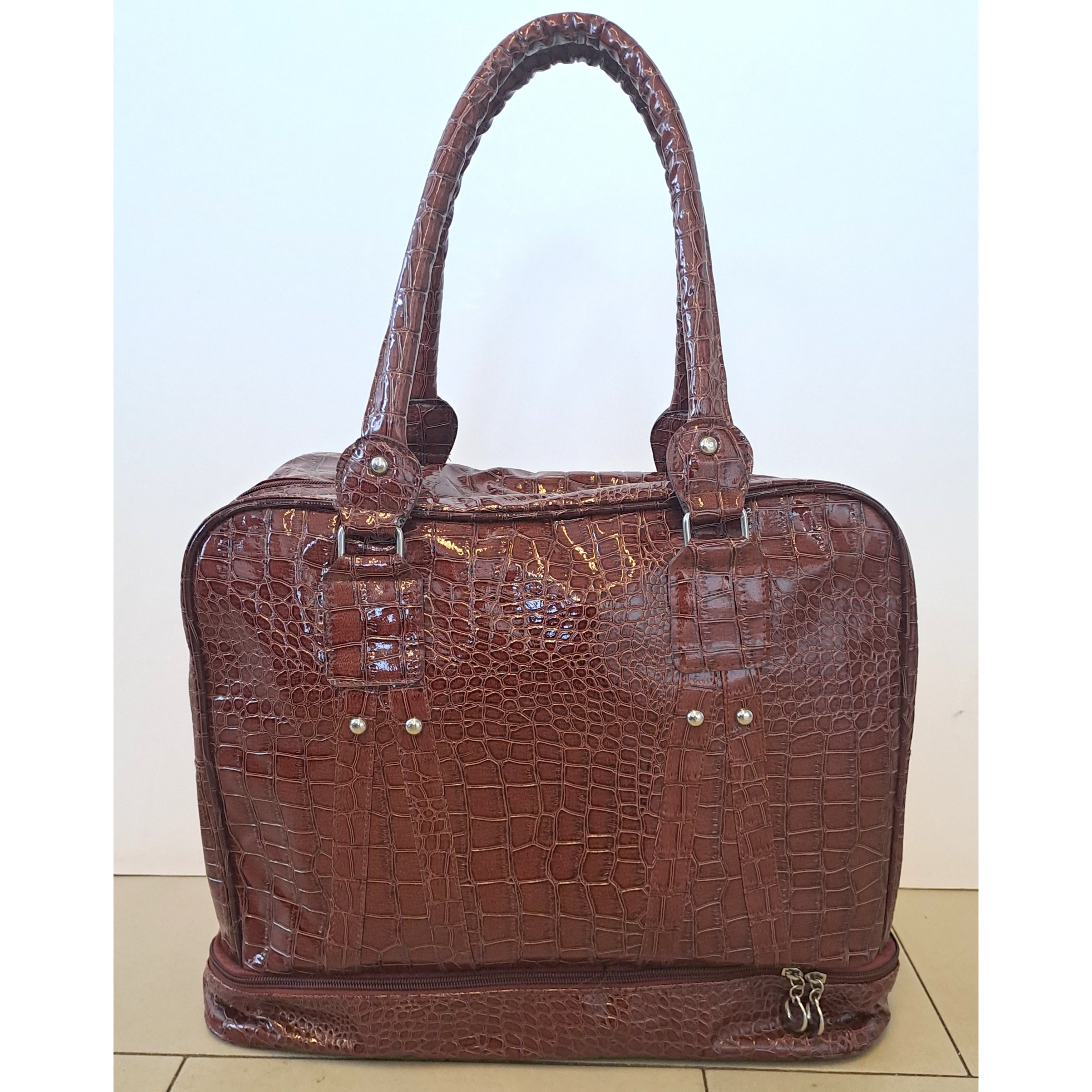 Crocodile-pattern Handbag