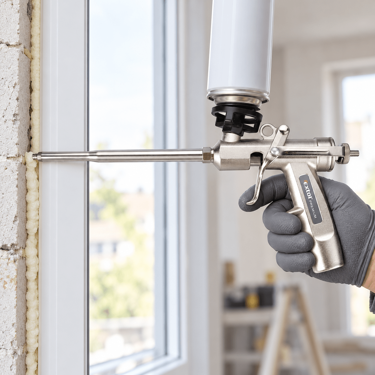 Image of Metal -coated Pu Foam Gun With Trigger Adjustment, Extol, For Dispensing Polyurethane Foam