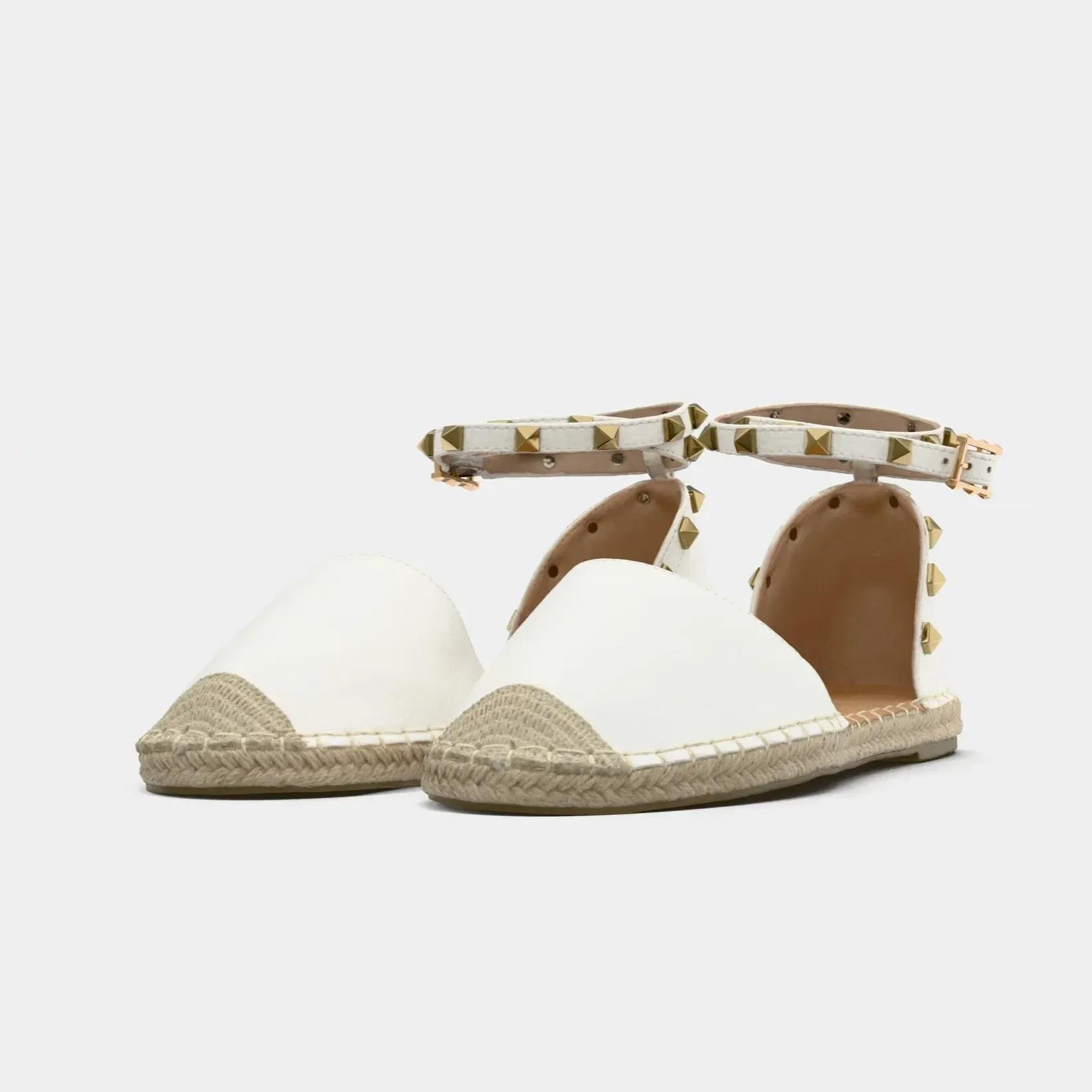 Espadrilles In White Tumbled Pu
