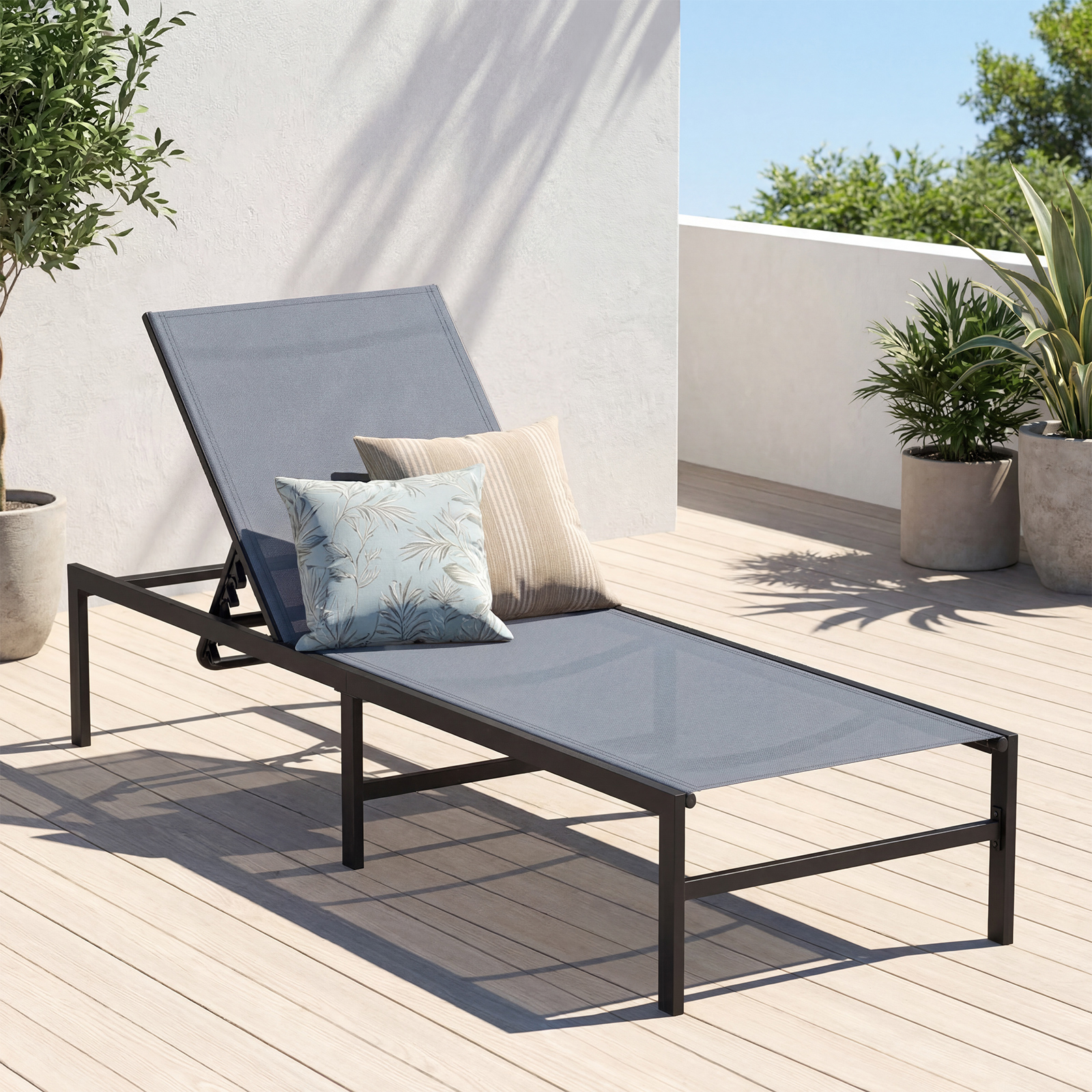 Outdoor Chaise Lounge Chair, Adjustable Lounge Chair With 5-position Backrest, Rustproof Steel Sunbathing Recliner
