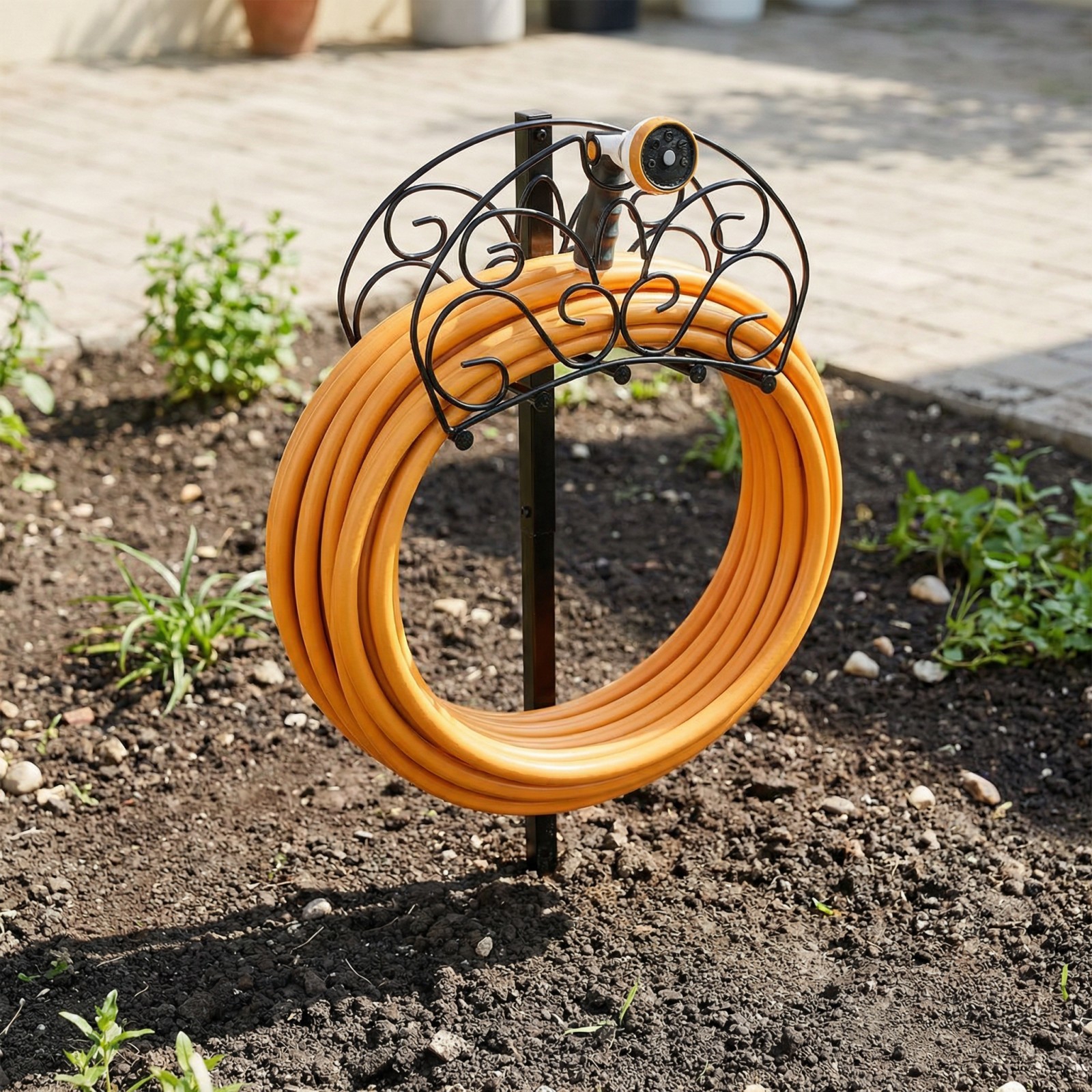 Image of Freestanding Garden Hose Holder, U-shaped Water Hose Holder With Metal Frame, Arc Holder With Faucet Placement Position