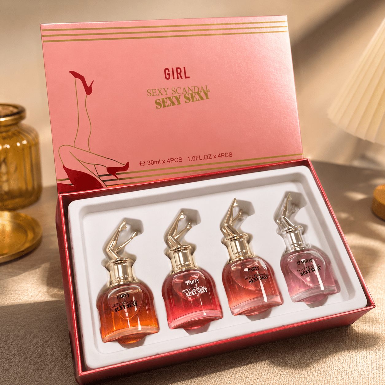 poza articolului set cadou de parfum pentru femei     – 4 sticle de eau de parfum de 30 ml fiecare – cutie cadou feminină elegantă