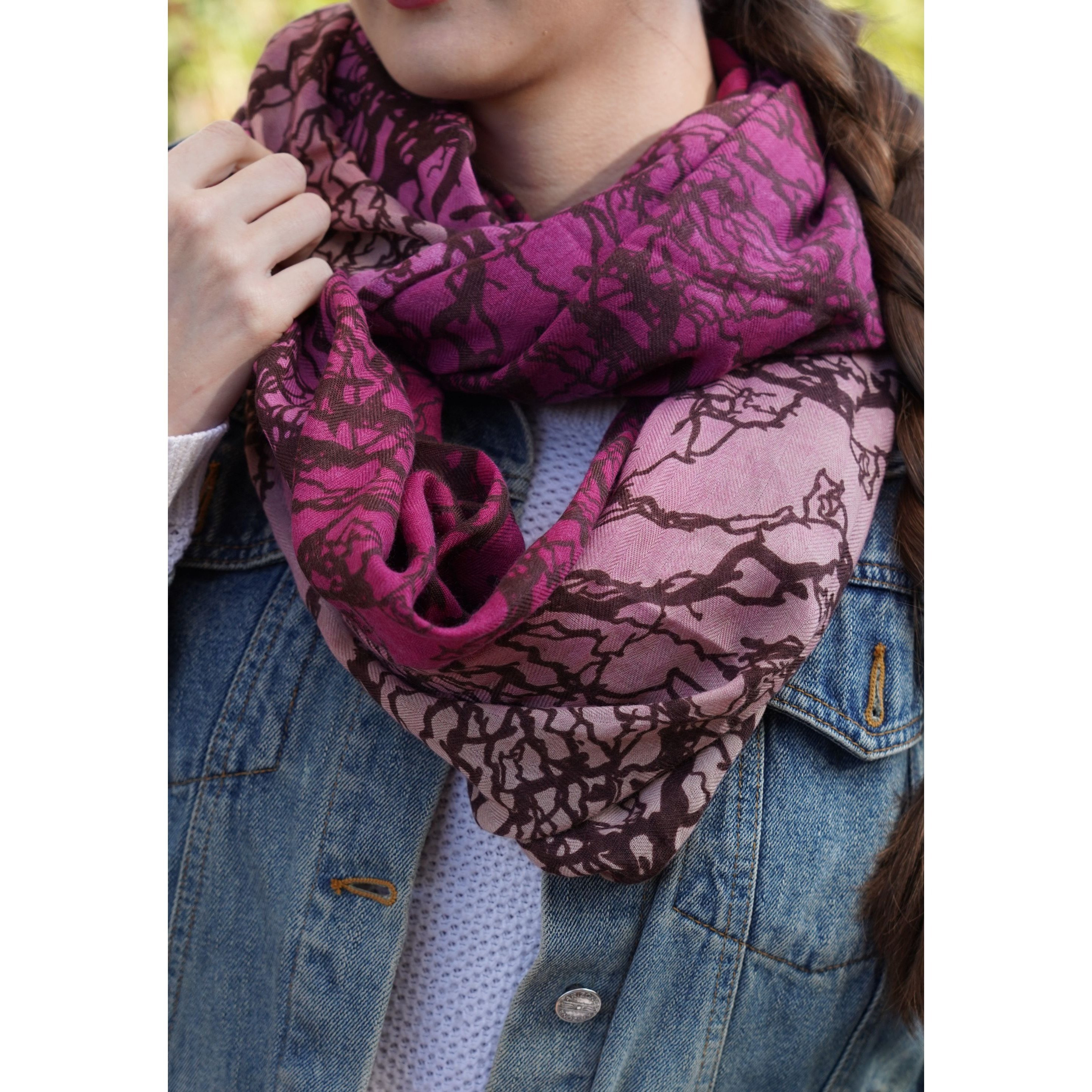 Women's Loop Scarf Made Of 100% Viscose, Soft & Lightweight, Fashionable Round Scarf For , Printed Infinity Scarf, Everyday & Casual, In Brown, Green, And Pink
