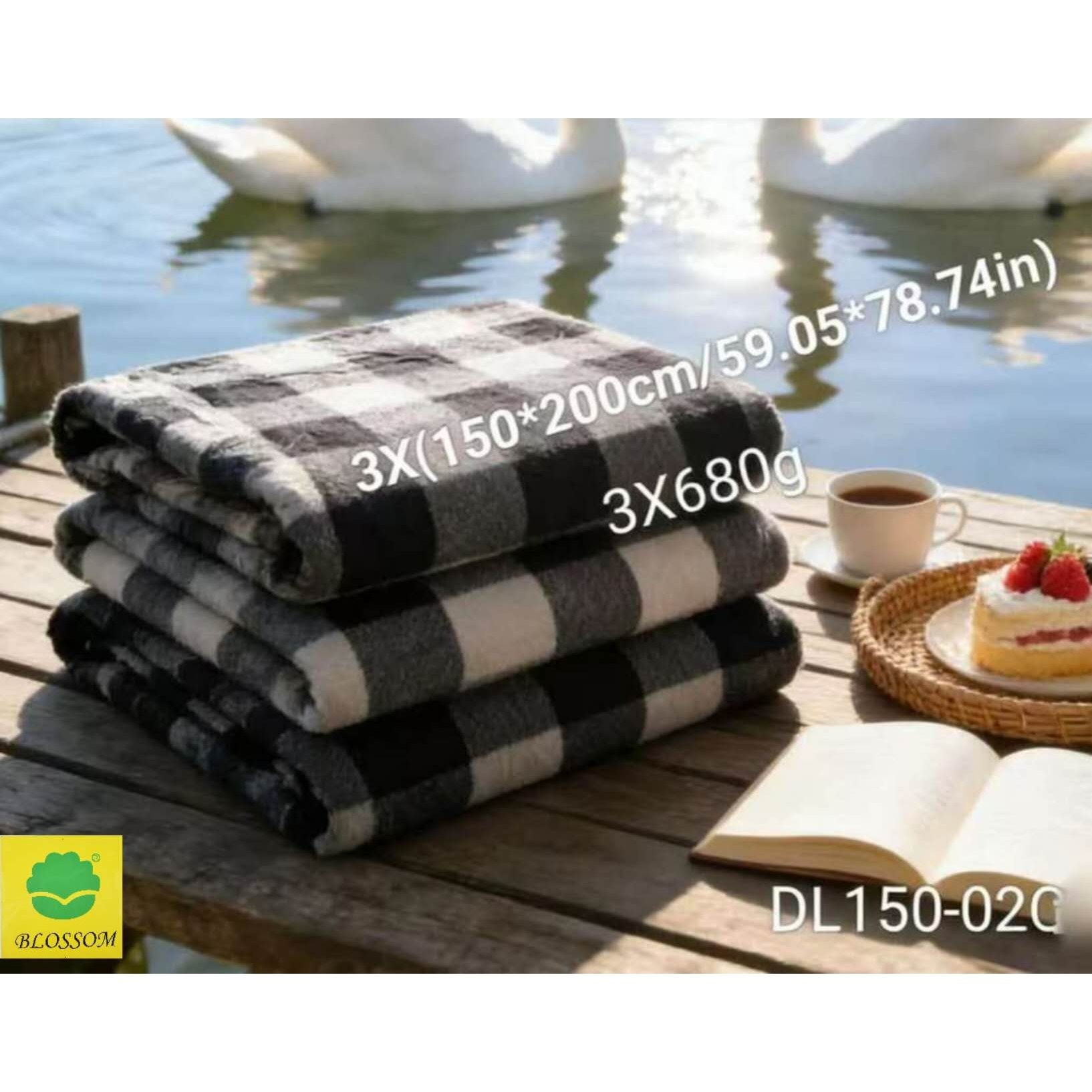 Image of Summer Blanket Collection (multiple Colors), Soft & Skin-friendly, Ideal For Summer & Air-conditioned Rooms, In Multiple Colors, 100% Polyester. Machine Washable, Easy To Care.