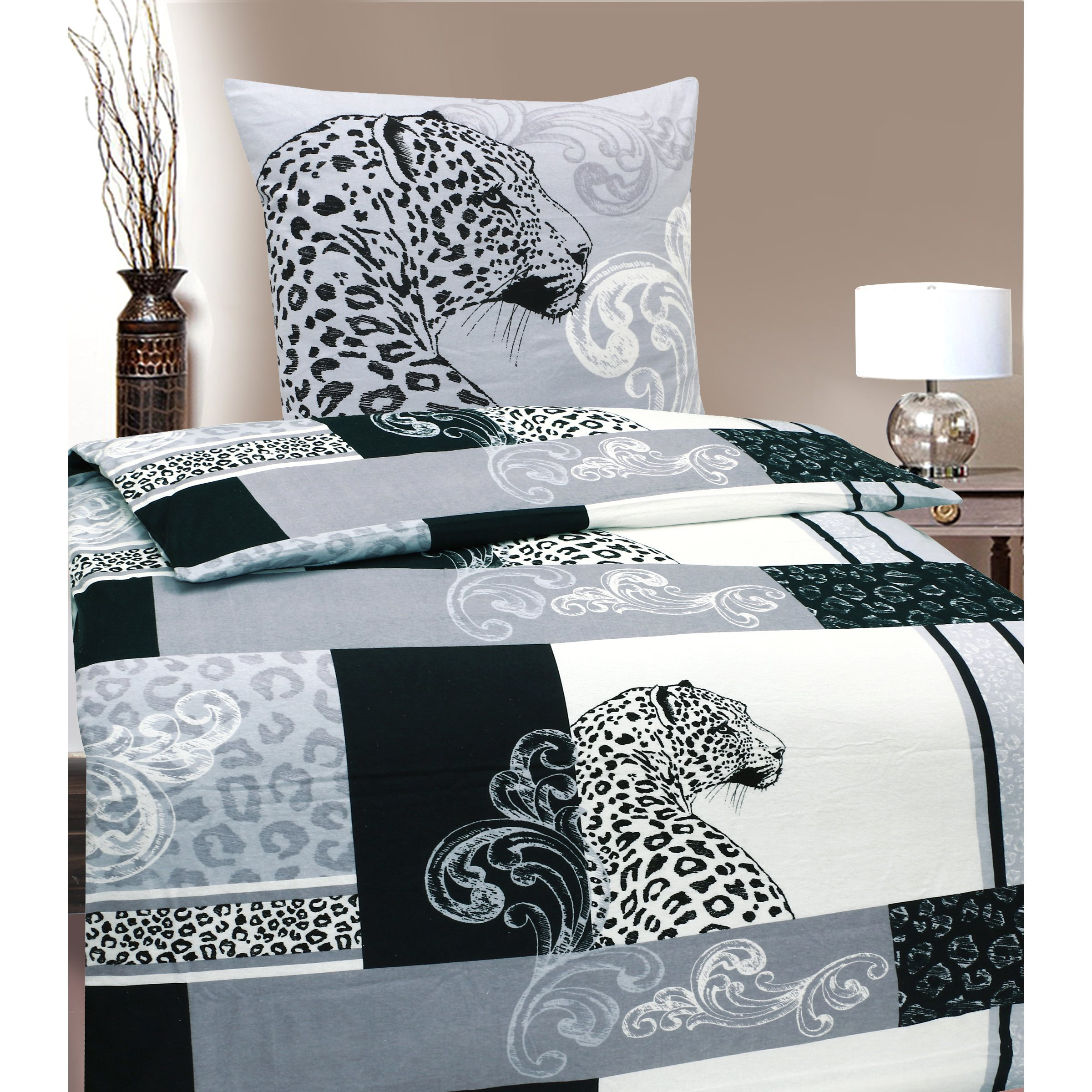 Image of Winter Bedding Set, 1x 135x200 Cm + 1x 80x80 Cm, Fine Flannel, Warm With Zipper Closure