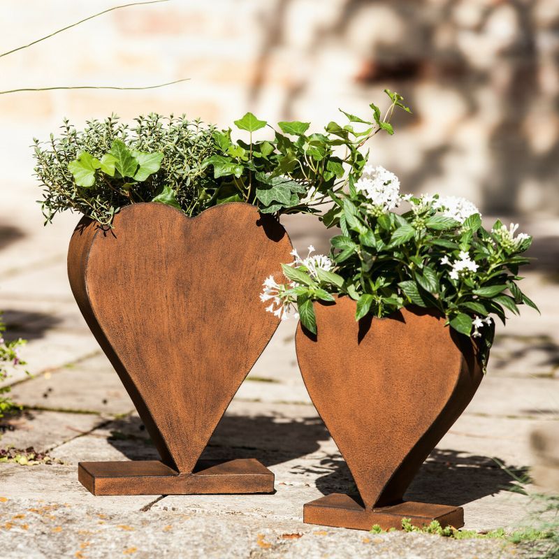 2x "rust Heart" Metal Planters In Rust Finish, Standing Heart Shape, Flower Pot, Plant Pot, Planter, Outdoor Garden Decor