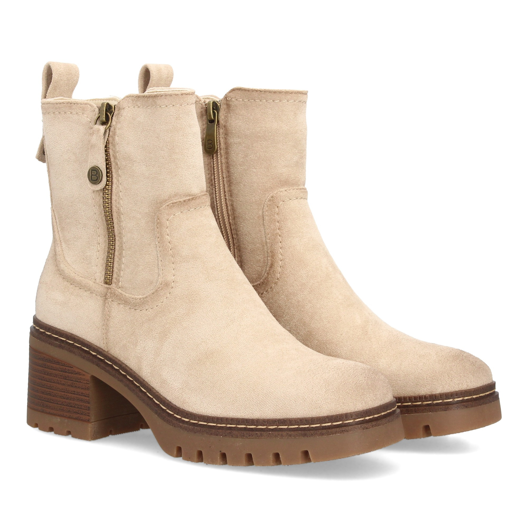 Women' Print Ankle Boot With Side Zipper For Easy And Serrated Sole For Fall/winter Days. Comfortable Wide Heel