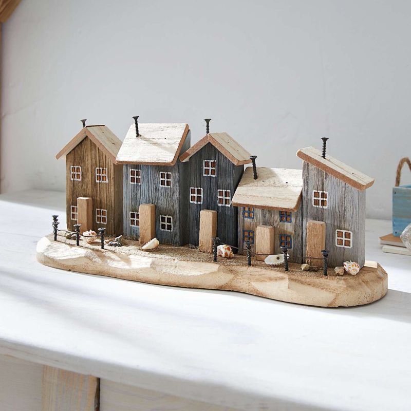 E-shop Dekoobjekt "Strandpromenade" aus Holz, Häuser mit Muscheln, Steinen und Sand, maritme Sommerdeko, Holzdeko