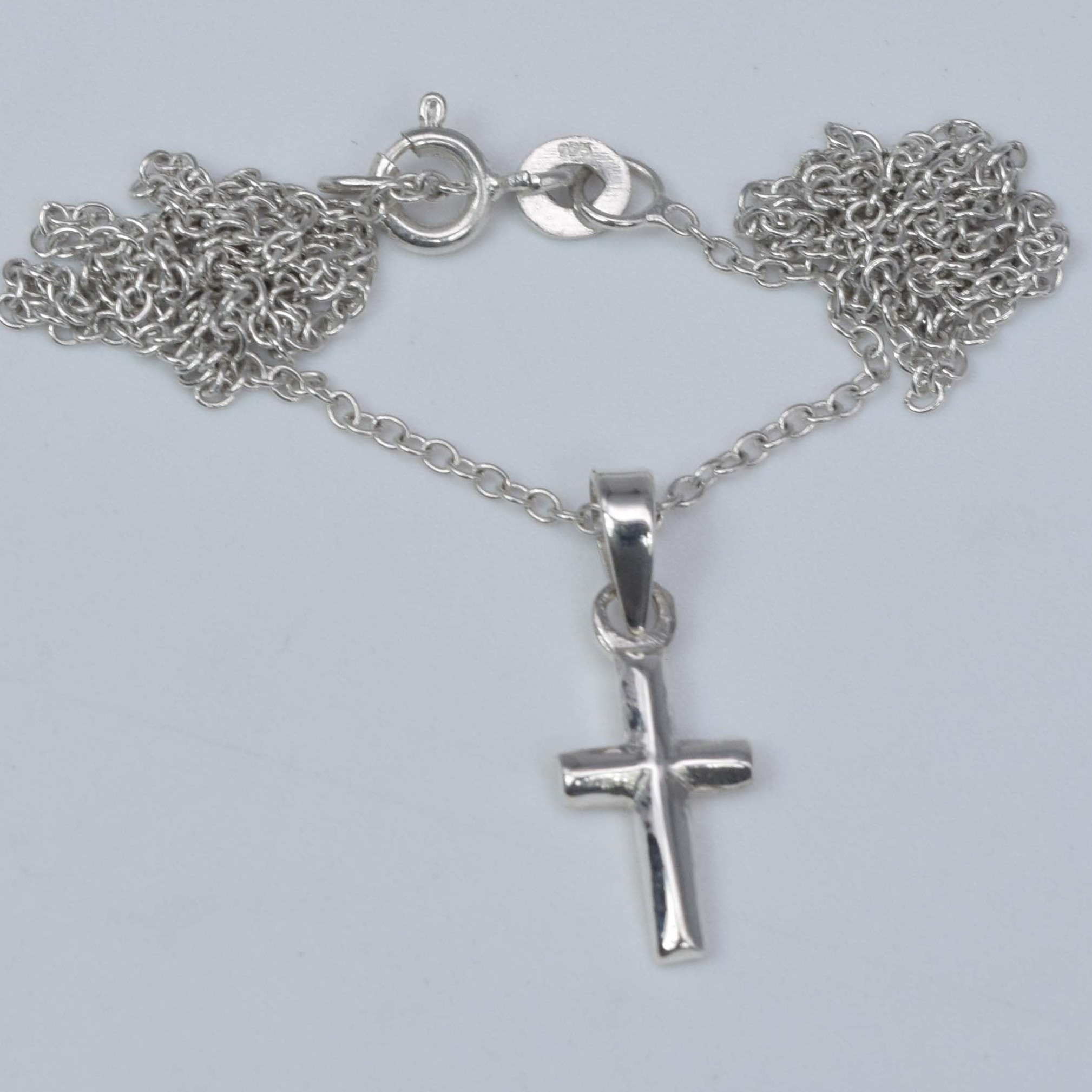 925 Sterling Silver Minimalist Cross Pendant Necklace — Unisex