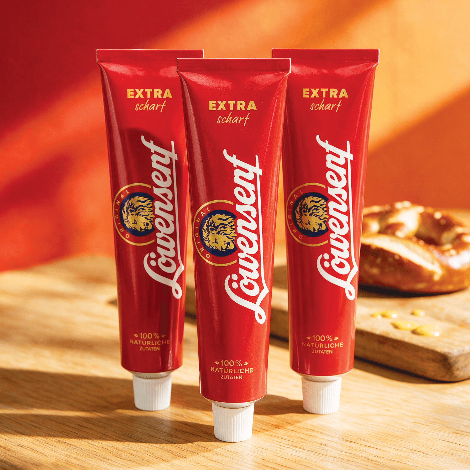 Image of 3rd Pack - Löwensenf Extra Hot 3x200ml