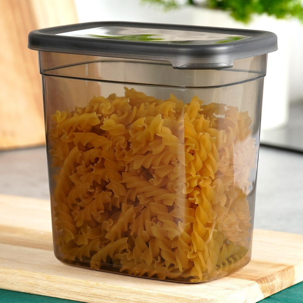 Image of 1.85 L Bulk Food Container With Lid