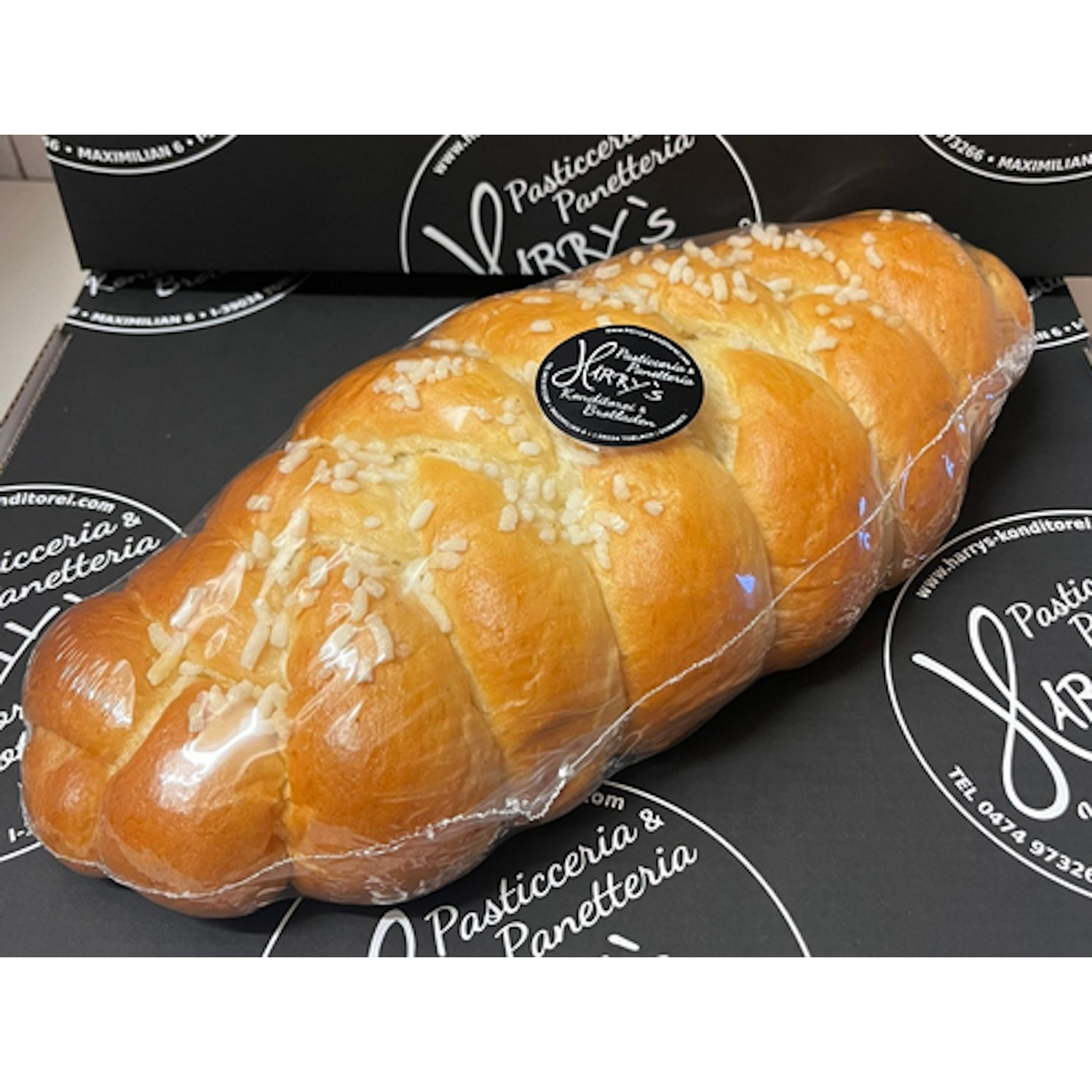 Image of South Tyrolean Yeast Plait, Handcrafted 280g - Harry's Pastry Shop