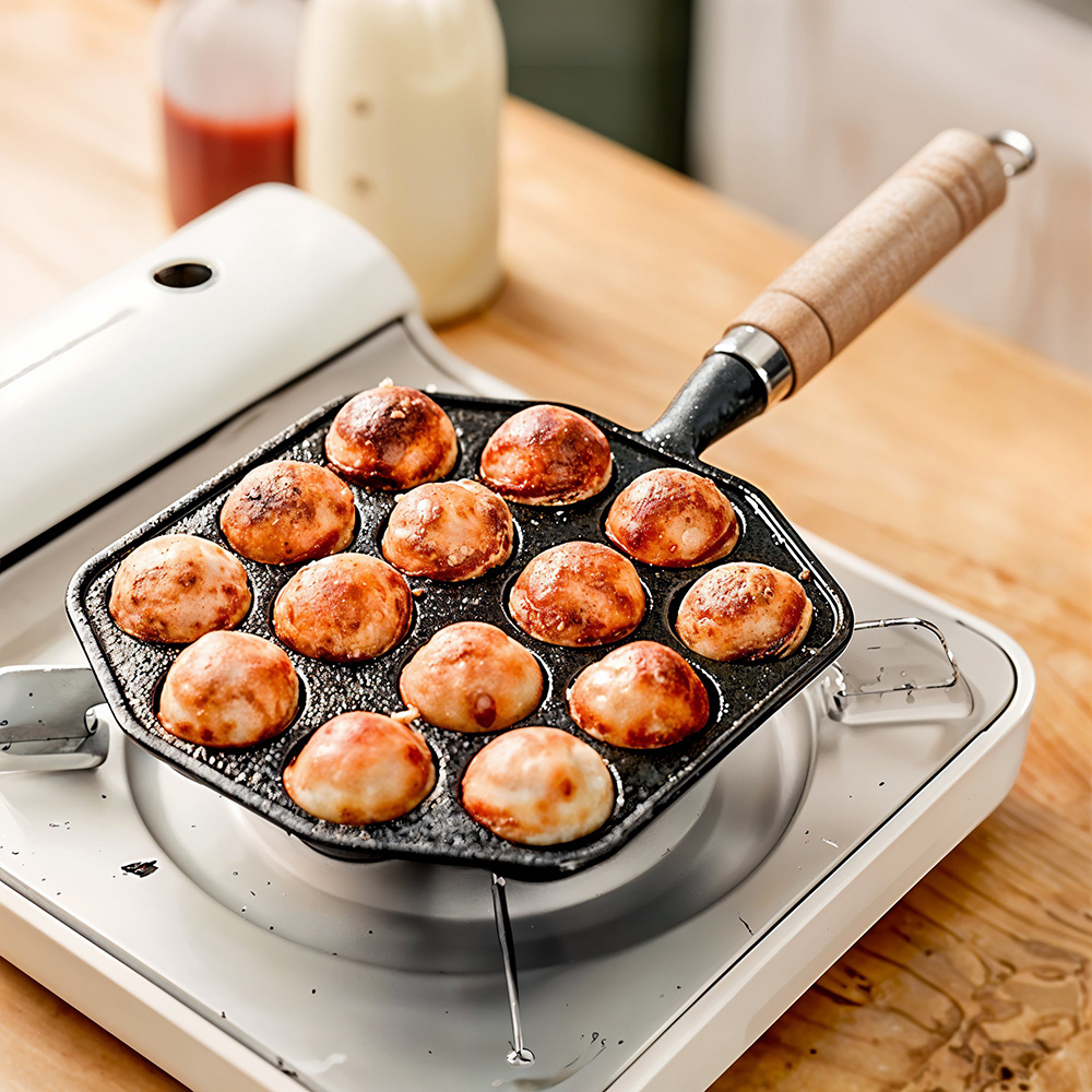 TEMU Home Fry Pan 14-holes Egg Pan Cast Iron Pot, Breakfast Frying Pan Eggs Maker Dumpling Pot Cookware With Wood Handle