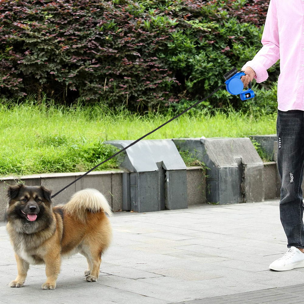 Retractable Dog Leash with Flashlight and Dispenser, 5m