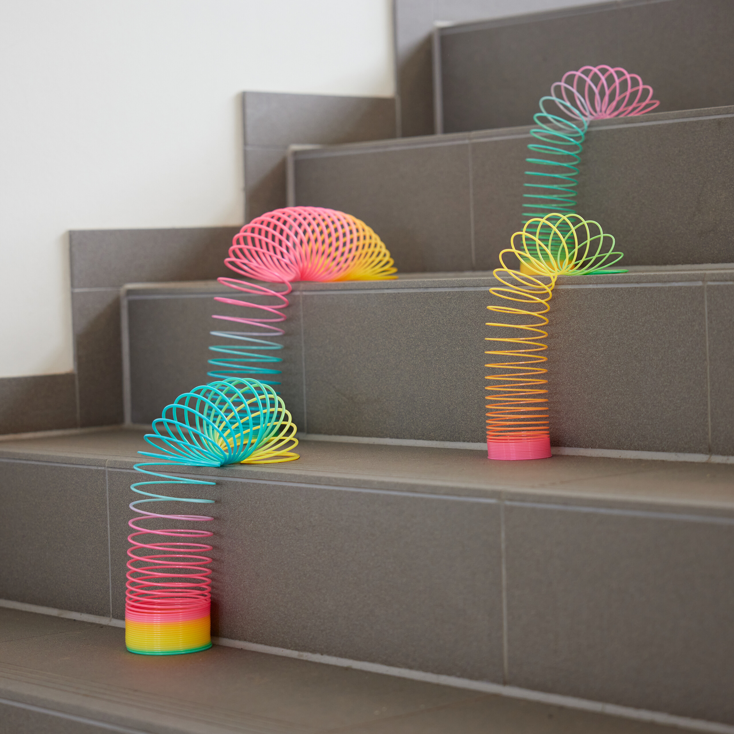 4 x Rainbow Spiral in Colourful Design
