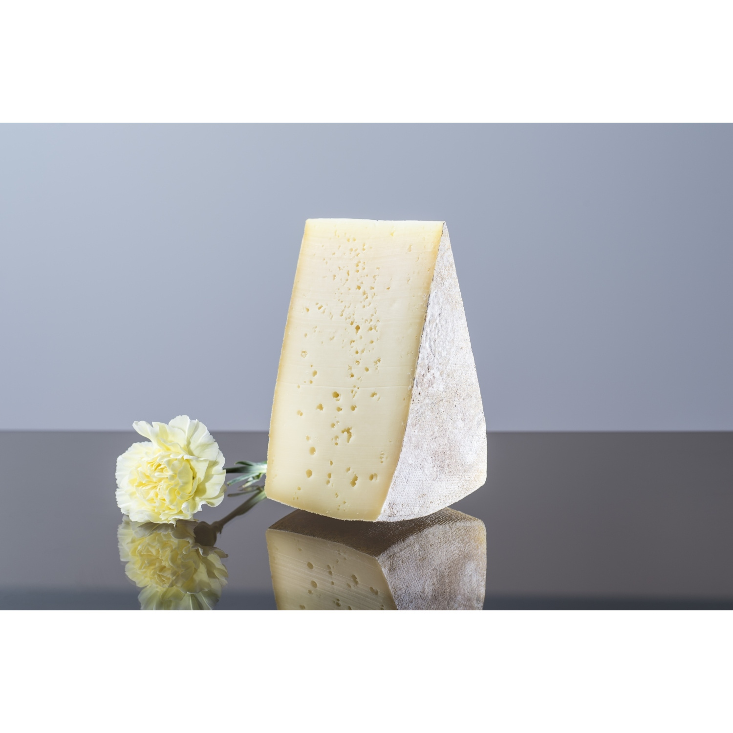 Image of Sextner Alpino Cheese, Approx. 500g - Sexten Cheese Dairy