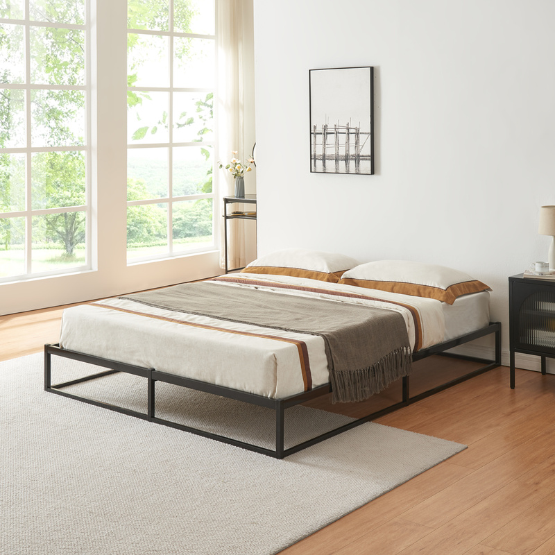 Metal Bed Trerunta Bed Black