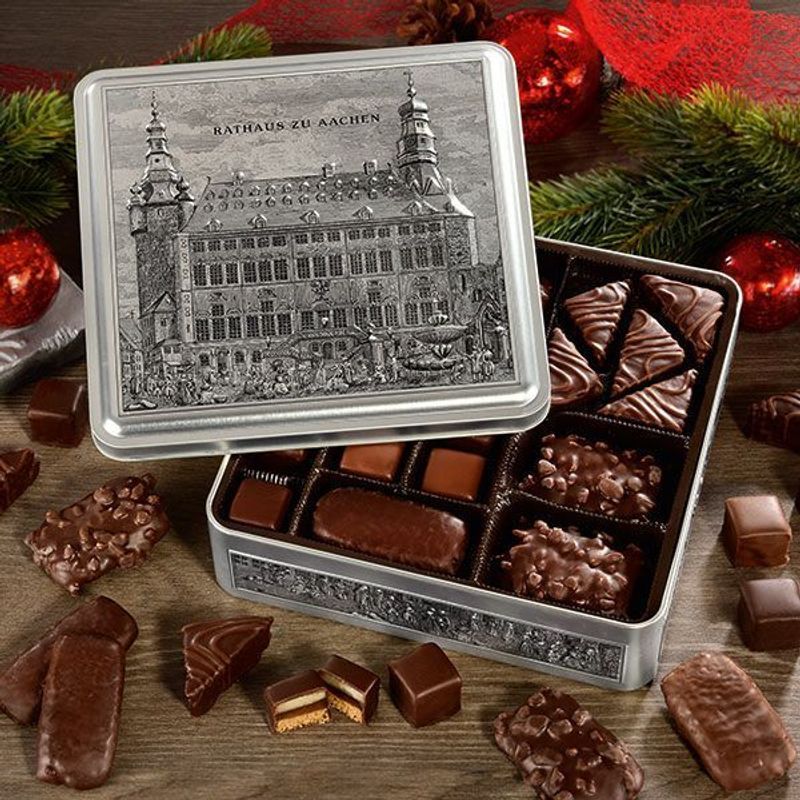 Image of Lambertz Town Hall In Aachen Printen Mixture 500g Metal Box