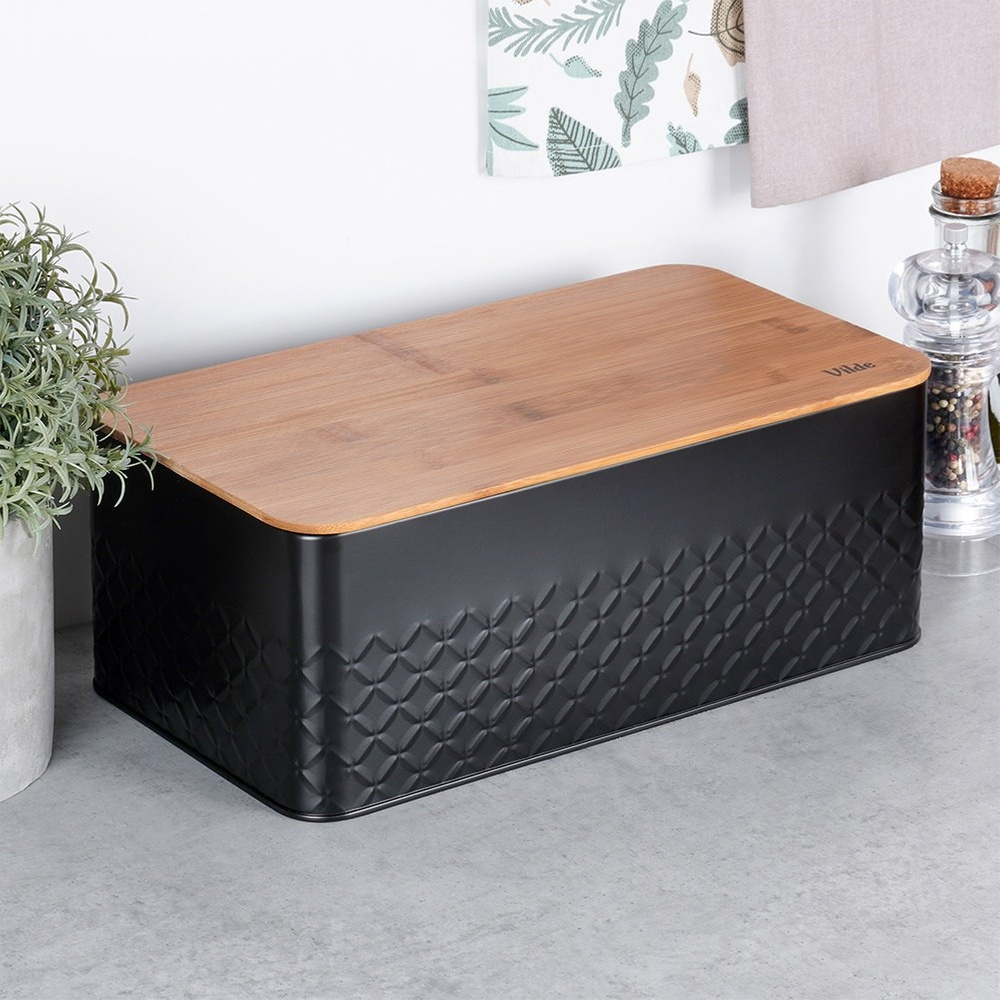 Metal Basket With A Wooden Board, Black, 33.5x18.5x12.5 Cm