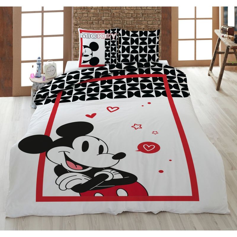 White Red Bedding 135 X 200 Cm, 80 X 80 Cm