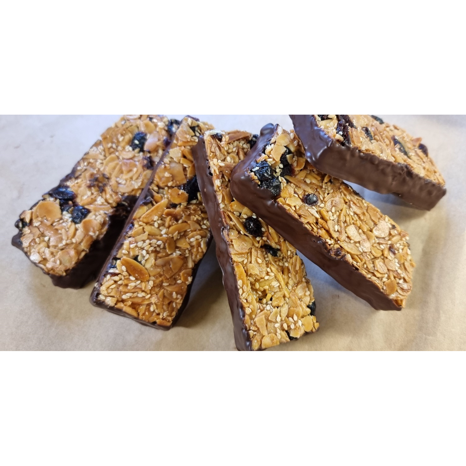 Image of South Tyrolean Muesli Bar With Chocolate, Handcrafted, 62g - Harry's Confectionery