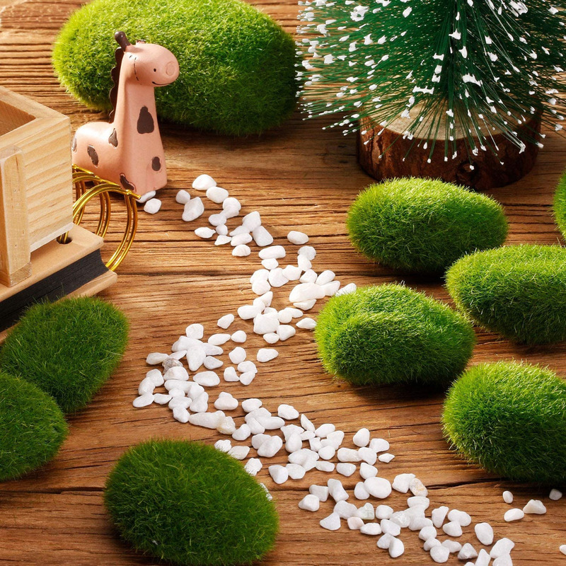 Moss-covered Decorative Stones, 10pcs.