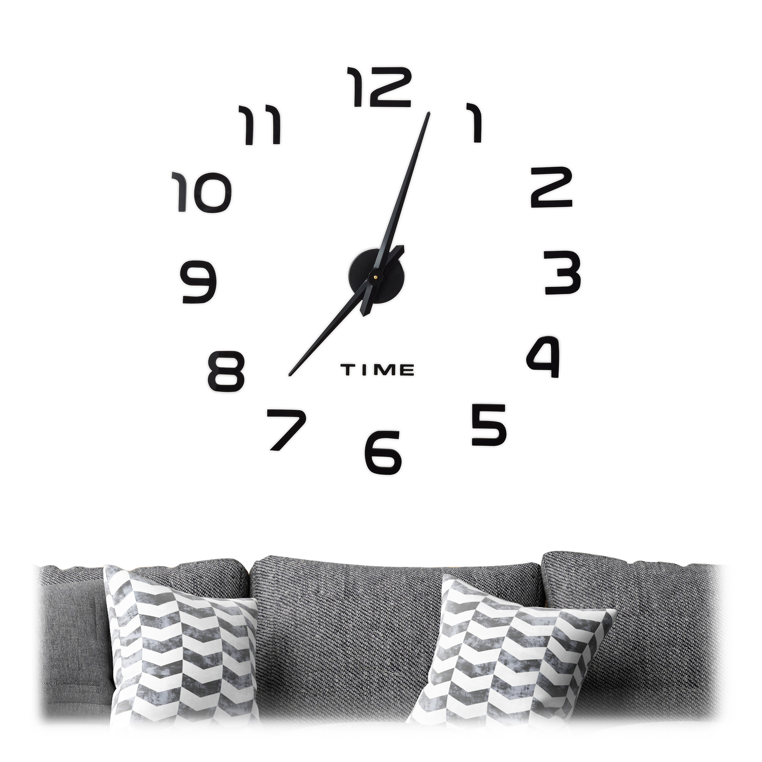 Diy Wall Clock In Black