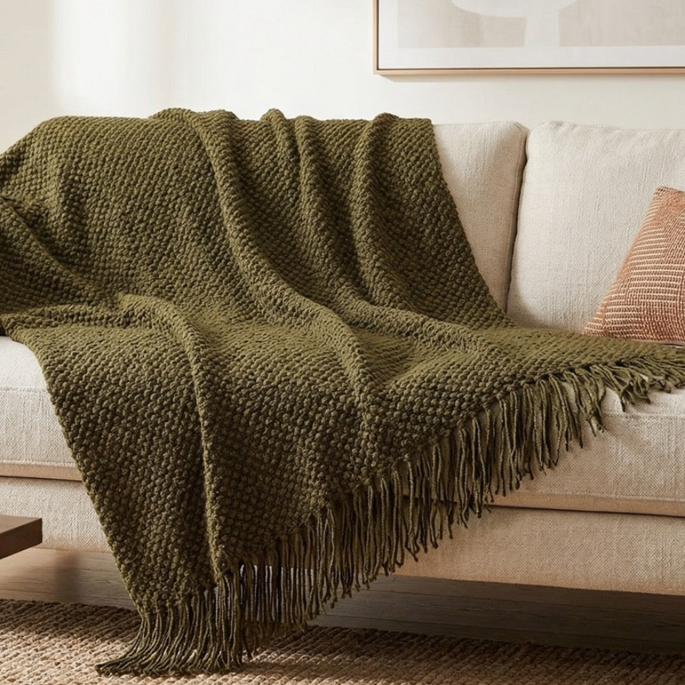 TEMU 1pc Nordic Style Solid Color Corn Pattern Knitted Fringed Small Throw Blanket, Sofa Blanket, Comfortable Mesh, Soft And Warm, Suitable For ,