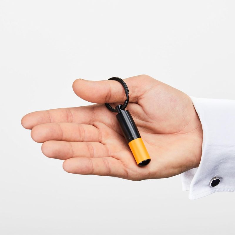 Vibrant Yellow Modern Design Keyring - Durable & Portable Organizer for Everyday Use