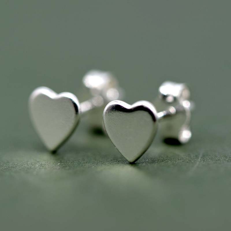 Women's Sterling Silver Flat Heart Stud Earrings