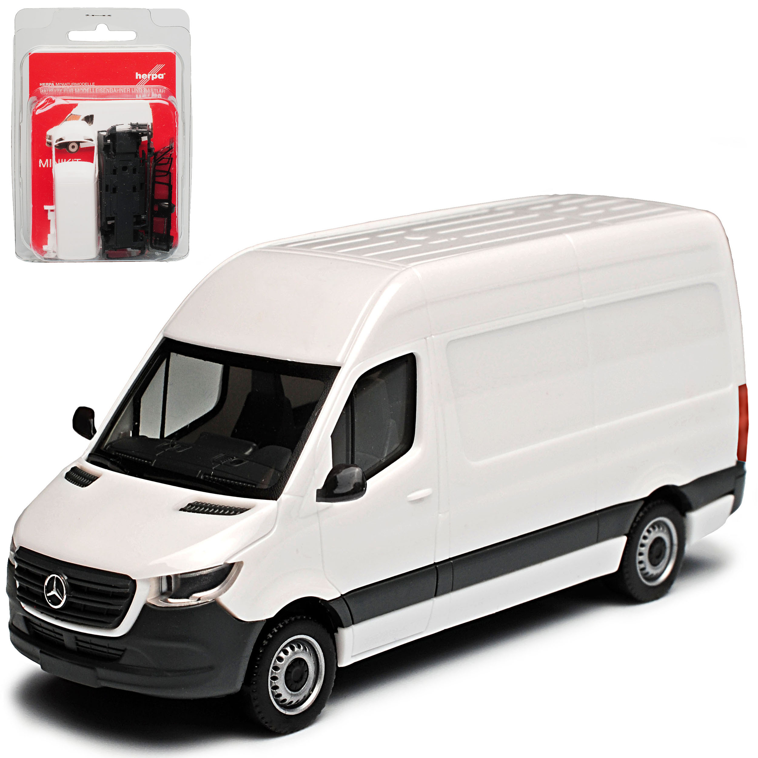 Mercedes- Cs30 W907 W910 Transporter Van White 3rd Generation From 2018 H0 1/87 Model Car Kit