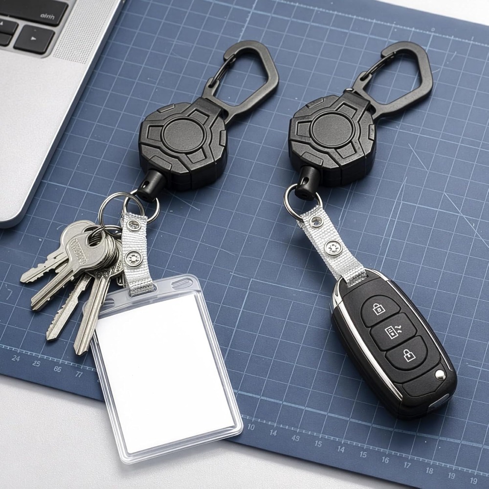 Image of Extendable Keychain With Cable And Belt Clip, Durable Key Holder For Camping And Hiking