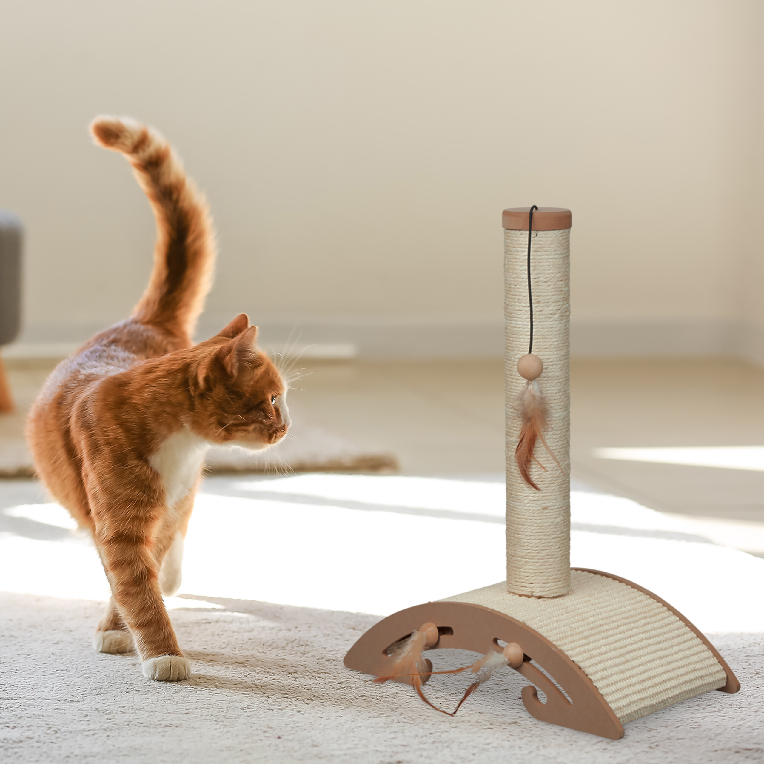 Brown Scratching Post 42x52x22 cm for Indoor Cats