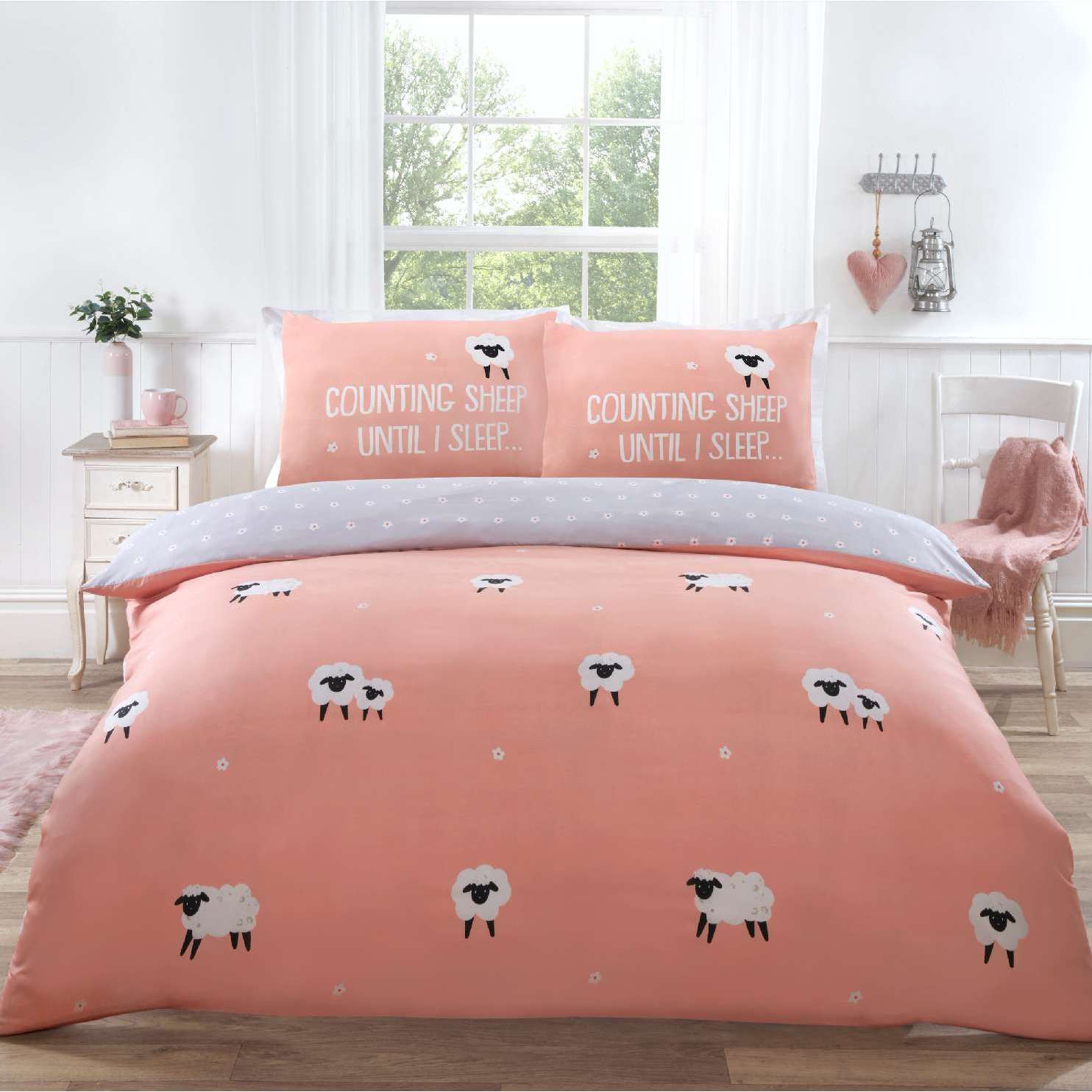 TEMU 180 Microfibre Duvet Cover Set – Soft & Lightweight Spring Bed Linen | Reversible Cute Sheep & Daisy Print | In Blue Or Blush | Single, Double,