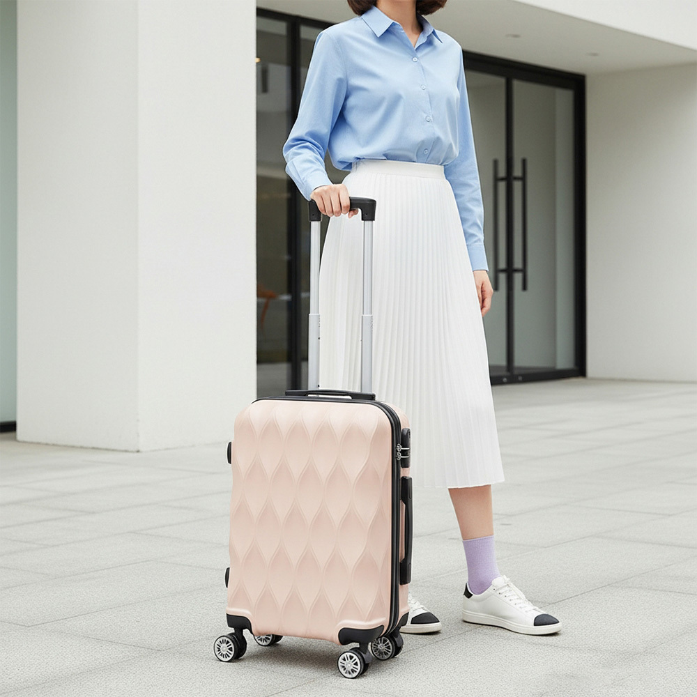 20 Inch Lightweight Spinner Suitcase with Hardcase Construction