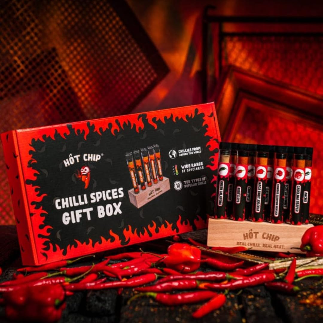 Image of Hot Chip Chili Gift Set With 10 Chili Powders & Wooden Stand – From Mild To Extremely Spicy