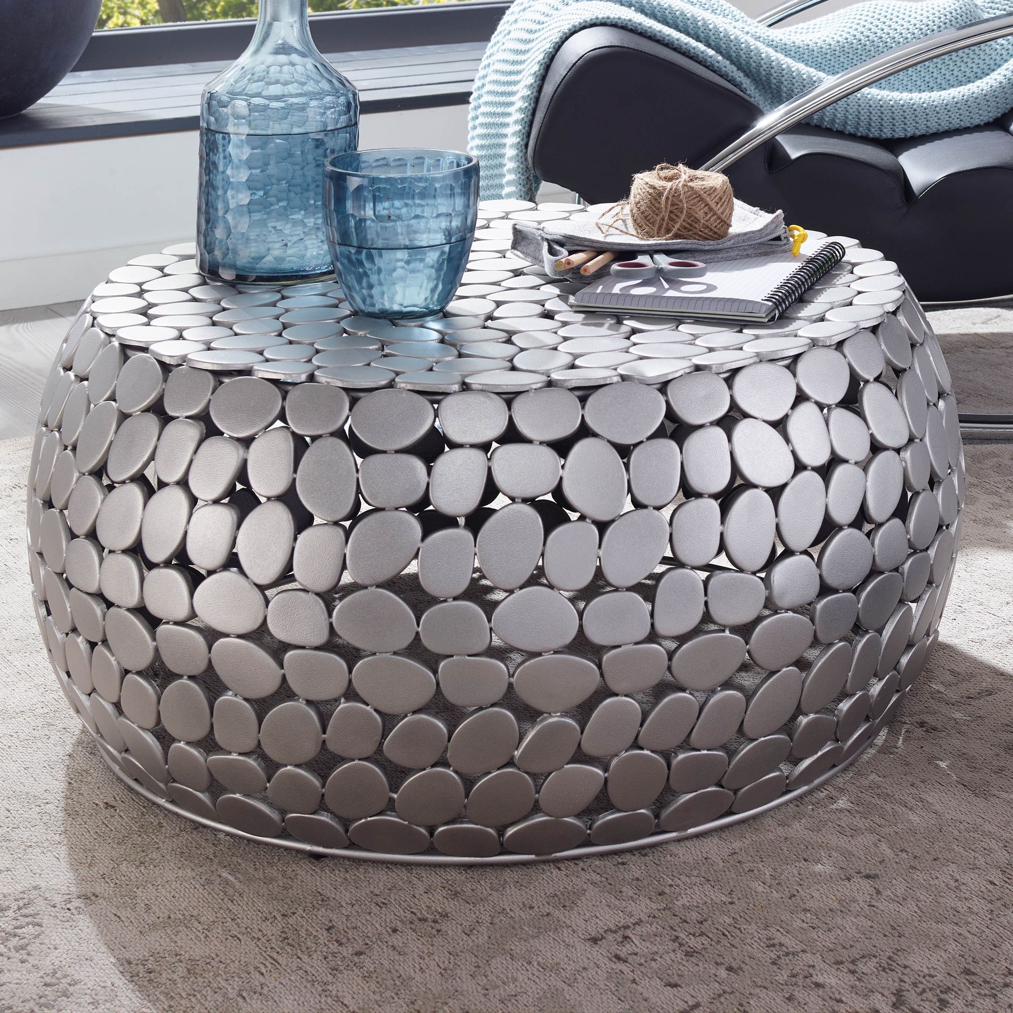 Image of Metal Coffee Table Silvery 66x66x32 Cm, Aluminum Living Room Table, Round Design, Small Modern Coffee Table, Side Table For Living Room
