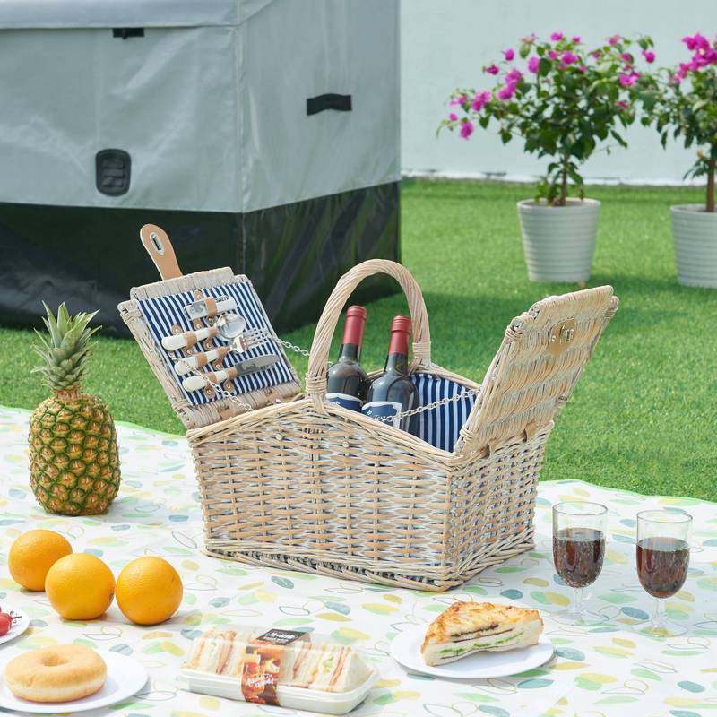Picnic Basket ' Complete Set Willow White / Blue