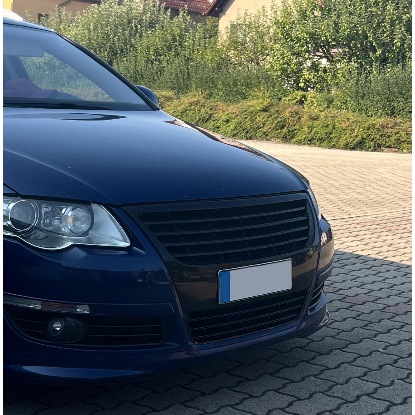 Sport Front Grille In Black, Fits Vw 3c B6