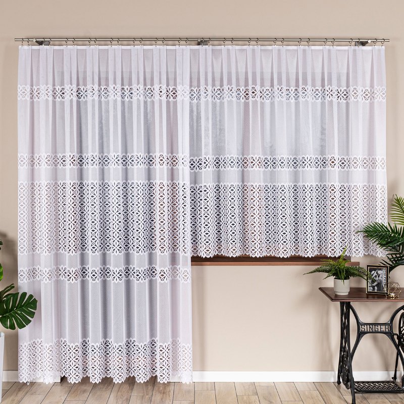Adrianna'-made White Fringed Curtain With Ornaments, 300x250 Cm
