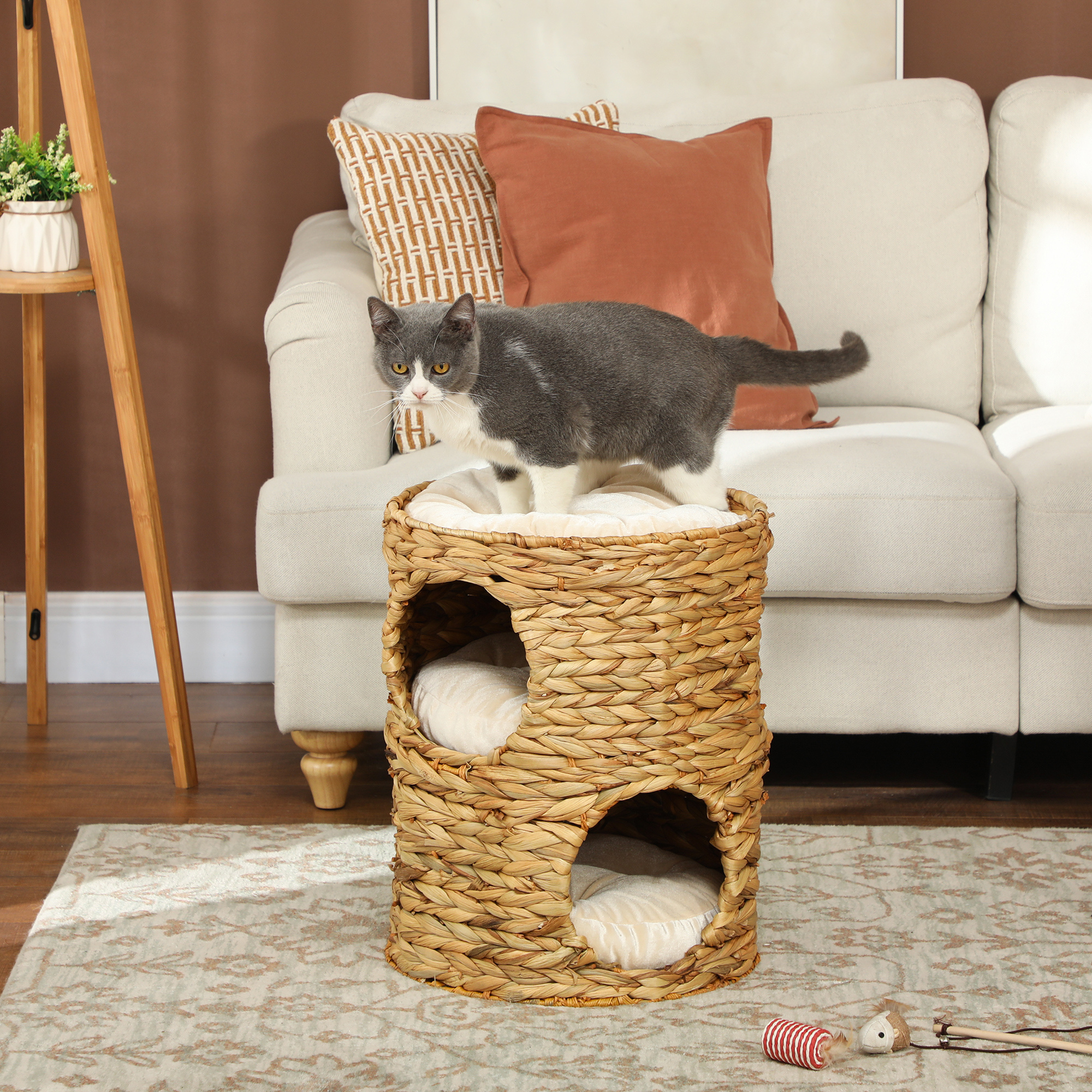 Scratching Barrel, 50 Cm High Cat Barrel With 2 Caves, Scratching Post With Cushion, Cat Tower Hyacinth, For Cats Up To 3.5 Kg, Light Brown.