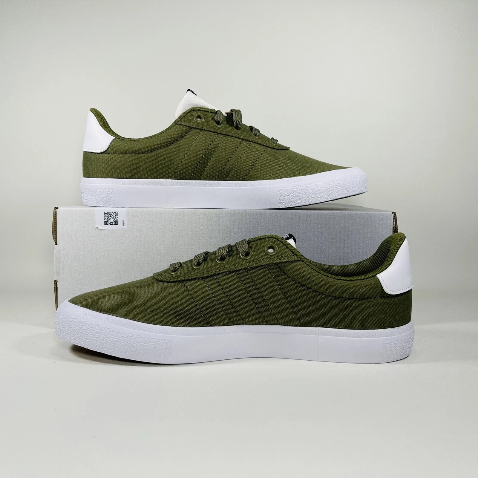 Image of Raid3r Sneakers In Olive Green Color, Men' Casual Sneakers, Comfortable , Model Gw8358