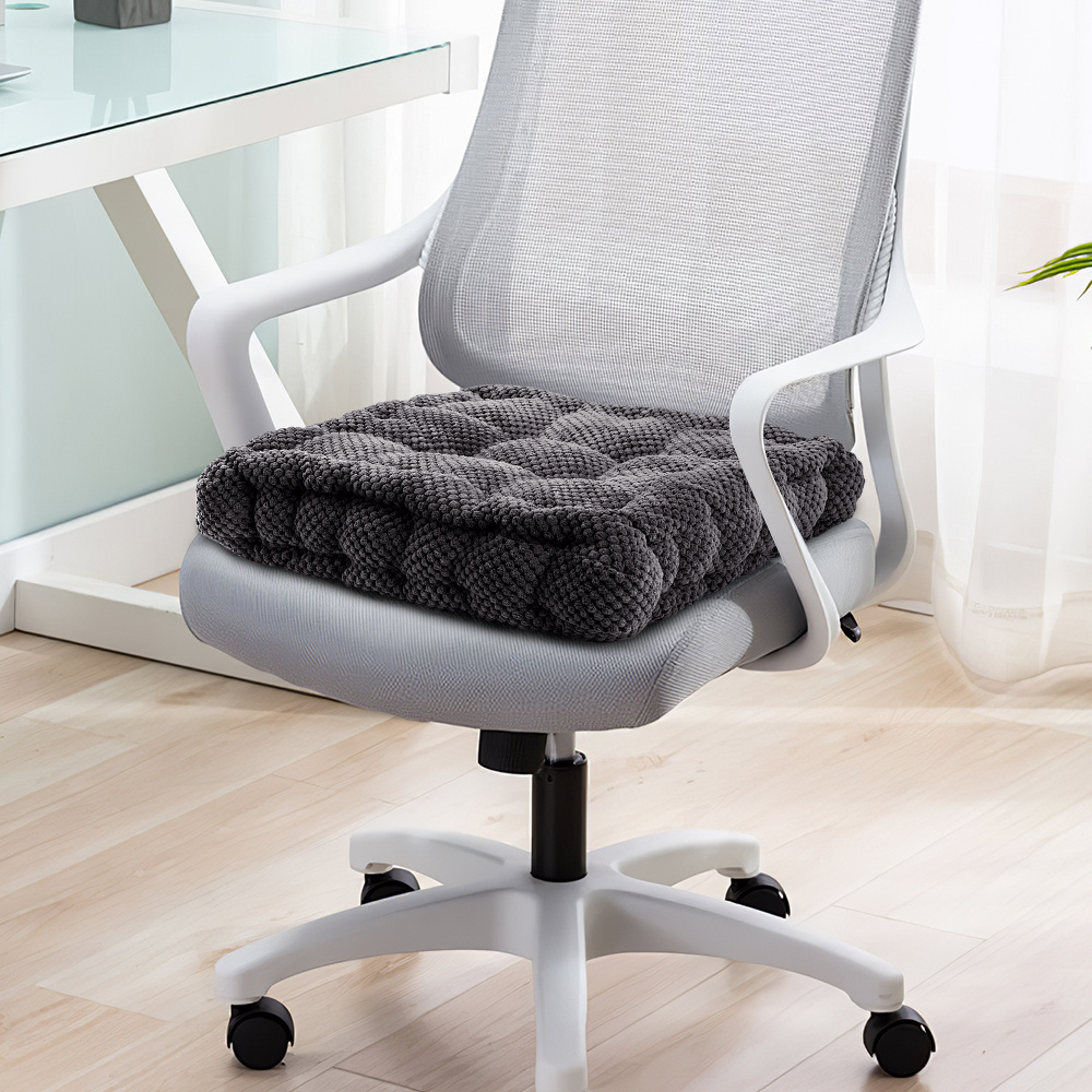 TEMU 1pc Grey Square Pineapple Velvet Three-dimensional Cushion Ergonomic Non-slip, Soft And Comfortable, Suitable For Office Living Room Bedroom Car