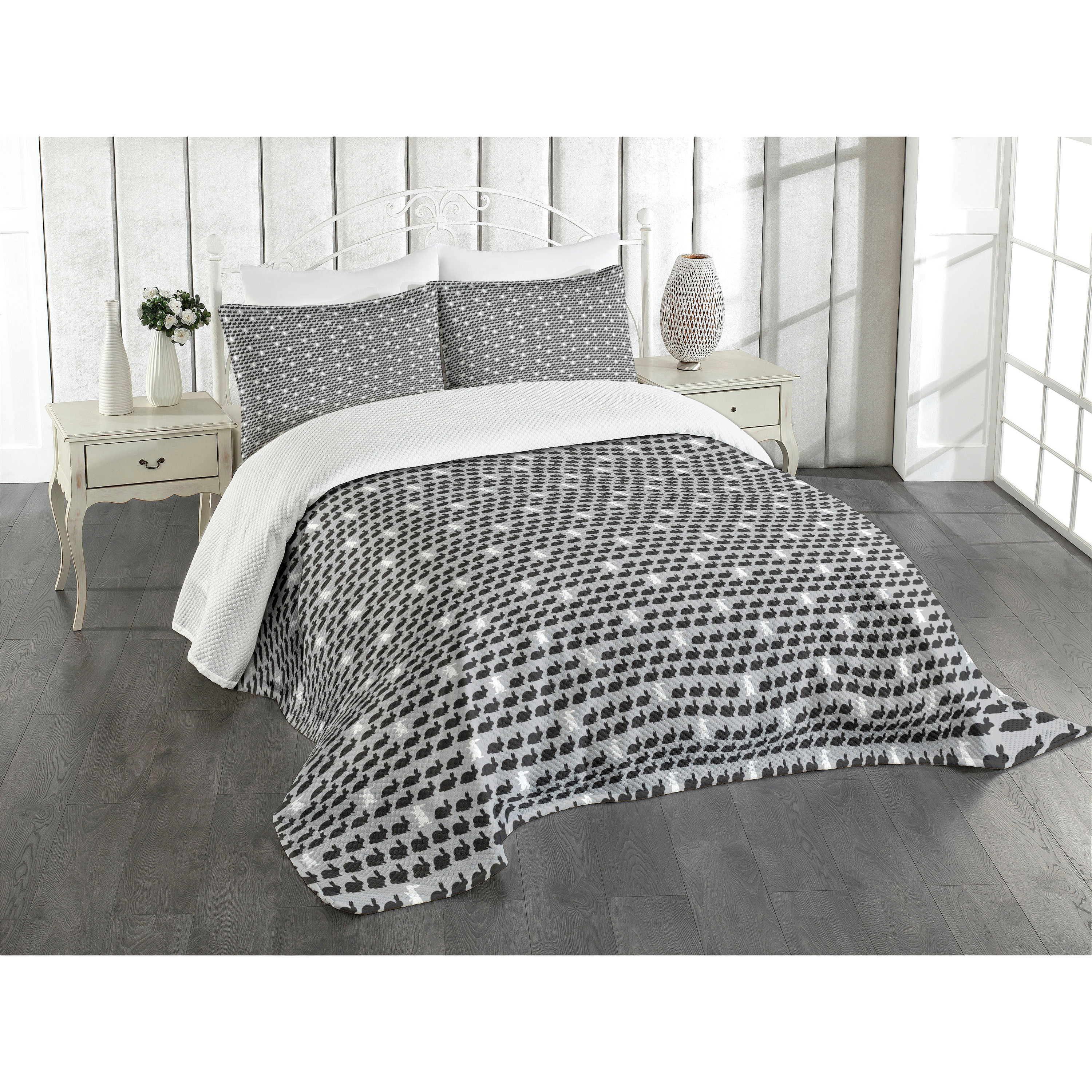 Image of Rabbit Daybed Set, Repeating Rabbit Layout, Quilted 3pcs Bedspread Set With 2 Pillowcases, For Double Beds 220 X 220 Cm, Pale Grey Coke Grey
