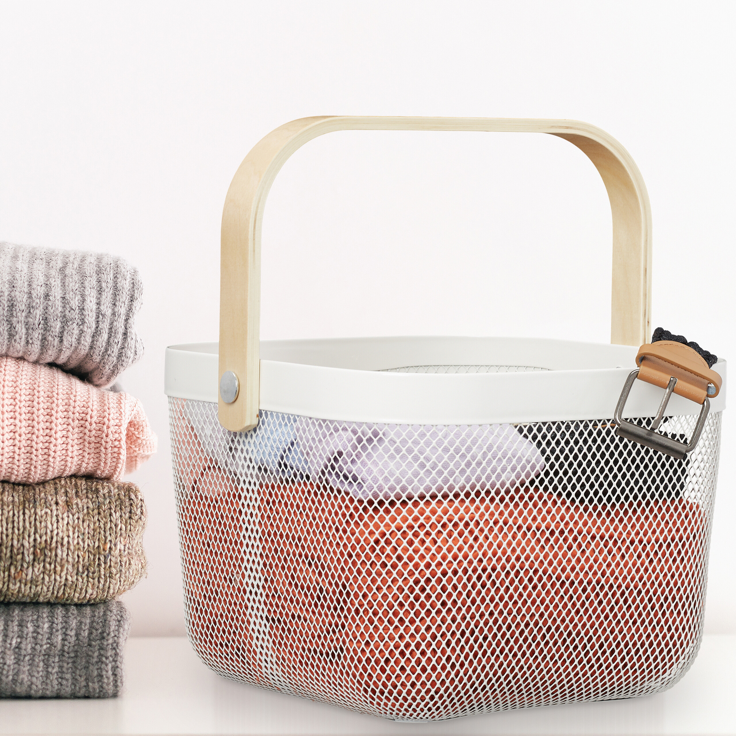 2 x Wire Basket in White/Natural for Organising