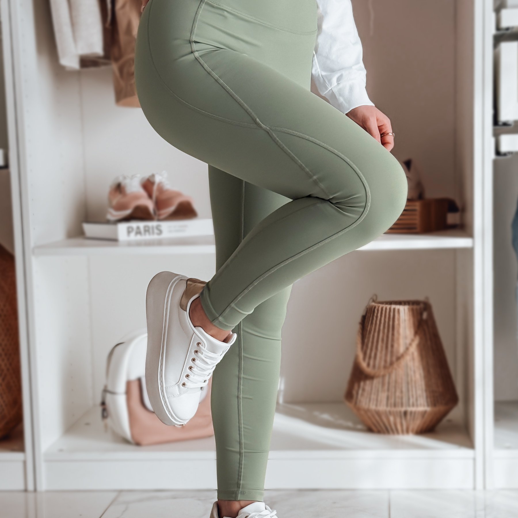 Image of Women's Sports Leggings With High Waist And Elastic Band, Fitted Silhouette With Shaping , Breathable Material With Nylon And Elastane, Ideal For Training, Gym And Daily Physical Activities, 2603
