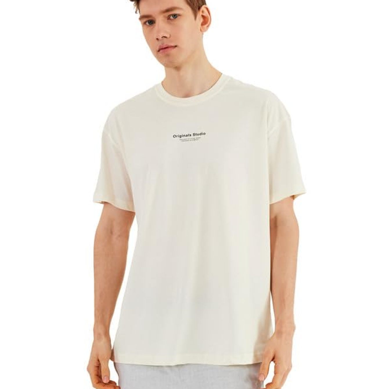 T-shirt For Men Short Sleeve With Loose Fit - Basic Men's T-shirt Round Neck Made Of Grey