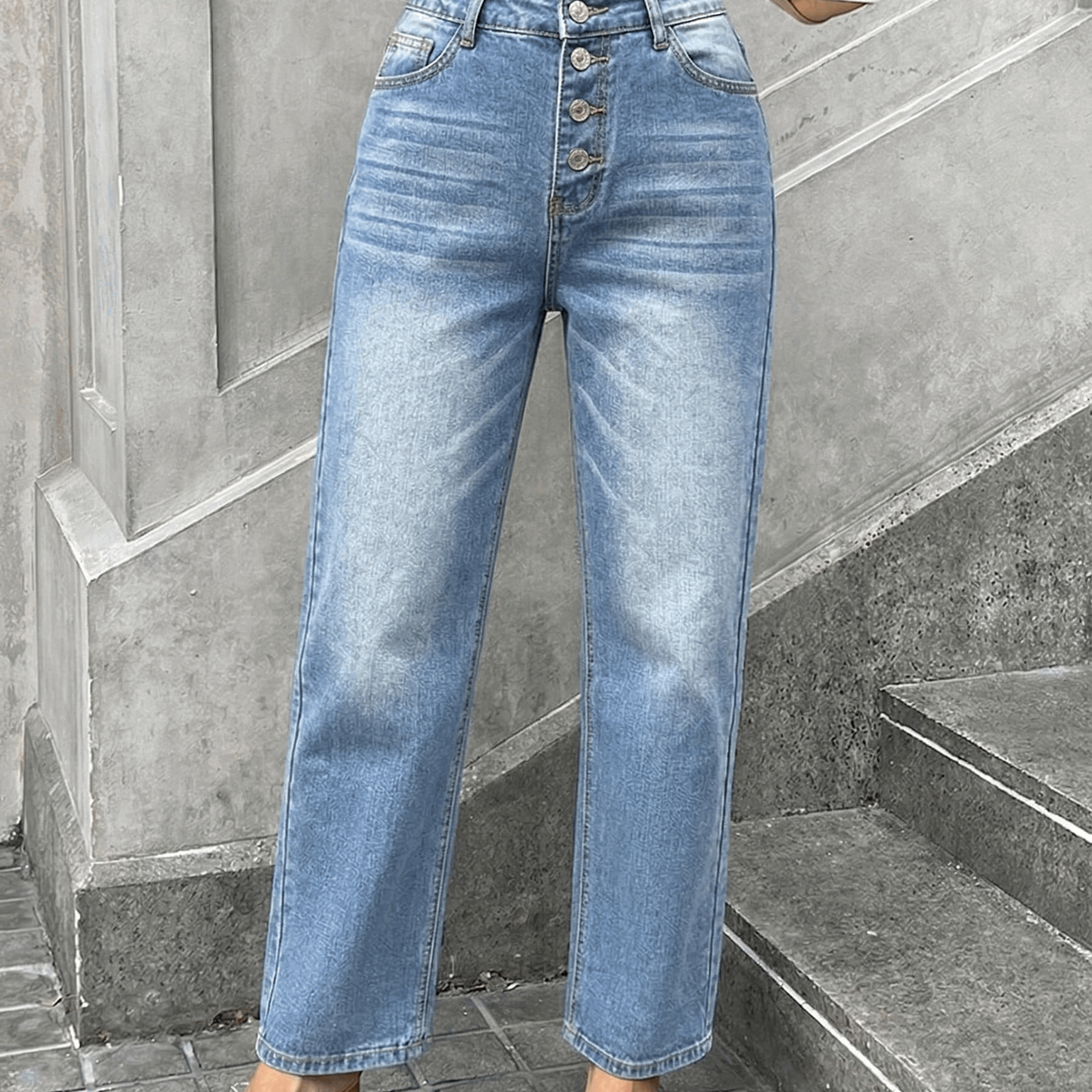 Image of Women's Straight Leg Jeans Button Fly Denim Pants Vintage Washed Relaxed Fit Boyfriend Trousers Casual Streetwear
